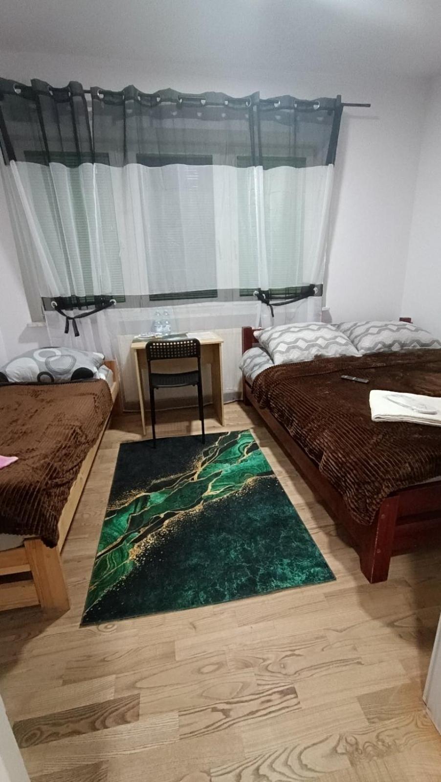Saska Ochota Forest Guest House Warschau Buitenkant foto